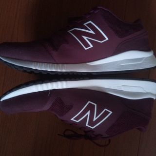 激安❗委託品❗新品同様❗最終価格❢new balanceバーガンディ❢26.5cmの画像