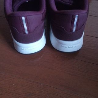 激安❗委託品❗新品同様❗最終価格❢new balanceバーガンディ❢26.5cmの画像