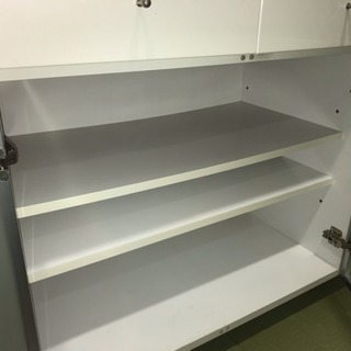 食器棚（引き出し3つ付）の画像