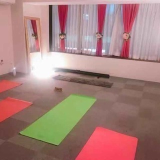 アロマヨガ一緒に行ける人〜 - その他