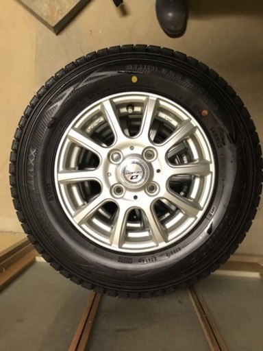 軽トラ用 スタッドレス４本セット