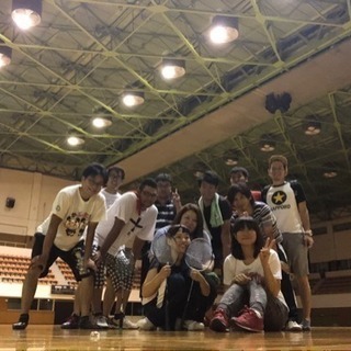 バドミントンやりますよ(,,･ω･,,)