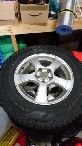 デリカD5 スタットレスタイヤ ダンロップ 溝あり