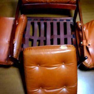 中古  ソファ3人 ベビーカー 傷有り。の画像