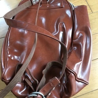 ブラウン リュックの画像