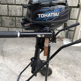トーハツ2馬力、船外機、、綺麗です。動作問題無し土台も付けます。
