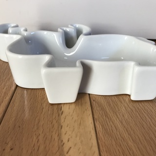 スウェーデンSTELOのトナカイの形の深皿の画像