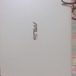 ノートパソコン(ASUS)の画像