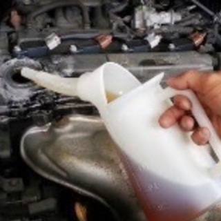オイル交換承ります　車検代行致します