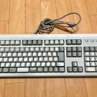 キーボード (PS2接続タイプ) 無料で差し上げます
