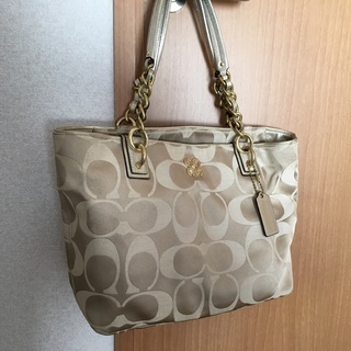 コーチ　COACH ハンドバック ・チェーンショルダーバック　ベ...