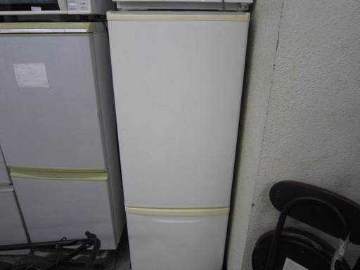 Panasonic　NR-B174W-W 冷蔵庫168L　２０１１年製