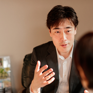 人と話をするのが苦手な会社員やOL、主婦でも９０日でプロのカウン...