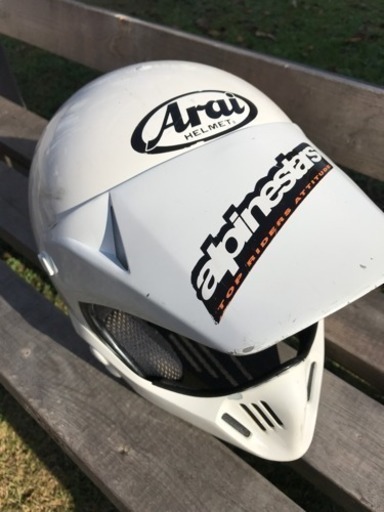オフロードバイクヘルメット