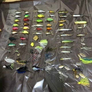 釣竿 リール ルアーセットの画像