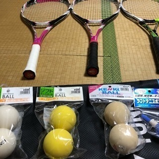 テニスラケット(軟式) 3本の画像