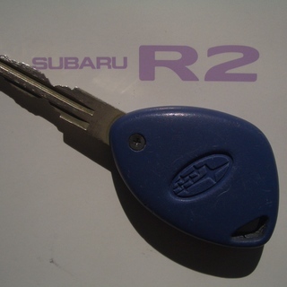 スバル　Ｒ２　純正 キーレス リモコン サンバーTV1 TV2 TT1 ステラ R1 R2 RC1 RC2 RN1等　2本ありますの画像