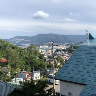 小樽市内 海が見える高台にある広めのおうち！６LDK 128.3平米、４万円！清水町中央バス停から徒歩2分！ - 不動産