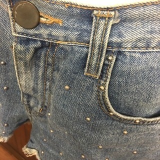デニム スタッズ キュロットの画像