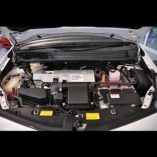 プリウスα26年5月式前期型の画像