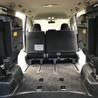 H22年　ノア　2.0　Si　後期モデル　HDDナビ　TV　ETC　パドルシフト　エンジンスターター　ワンオーナー　人気ホワイトパールの画像