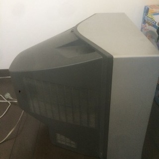 ブラウン管テレビ21型の画像