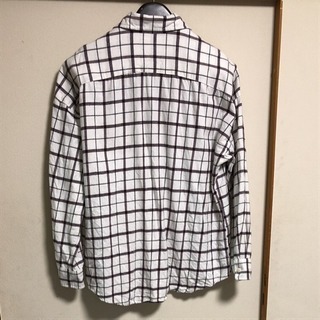 チェック柄シャツの画像