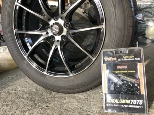 値下げ！ヨコハマタイヤ ホイール ナットセット！美品