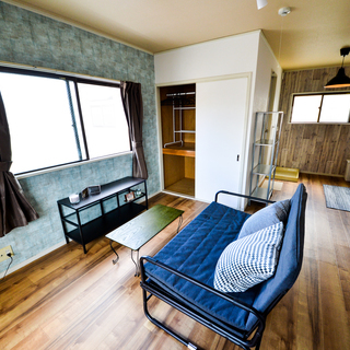 オシャレな家具付き1ルーム！是非、ご内覧下さい。 - 賃貸（マンション/一戸建て）