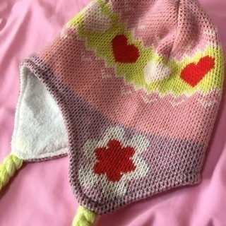 ピンク ニット 毛糸帽子の画像