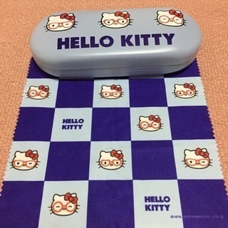 Hello KITTY メガネケースの画像