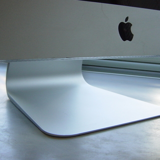 Mac ＆ Windows パソコンの修理や修復をいたします。