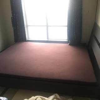 IKEA ベッド TRYSIL クイーンサイズの画像