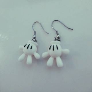 【ミッキーマウス】ハンドデザイン・ピアス♪の画像