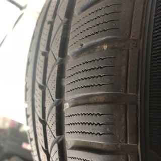 245/45R18スタッドレスタイヤ