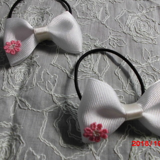 髪留め　リボン　ゴム　②の画像