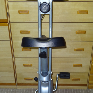 Aussie コンパクトエアロバイク マグネット方式の画像