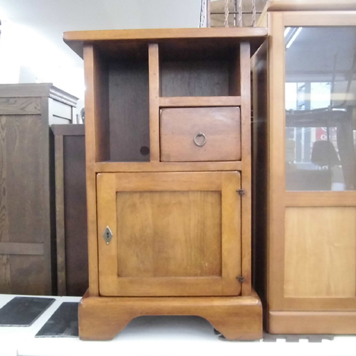 鍵付き小物棚 棚 電話台 TEL台  棚 キャビネット  木目 コンパクト 札幌 西区 西野