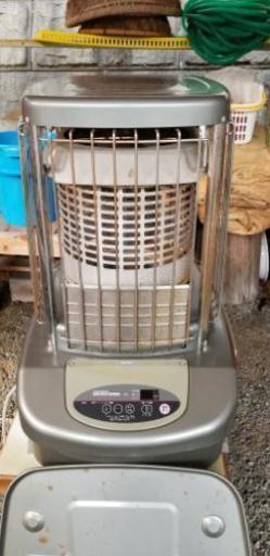 コロナ業務用大型ファンヒーター GH-B100F中古品