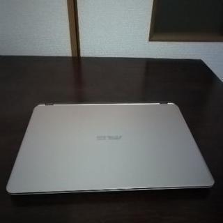 ノートパソコン(AUTOCADを無料指導)の画像