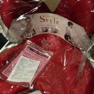Body Make Seat Style　美品　赤　ボディメイク...
