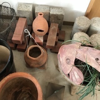 ガーデニンググッズ一式の画像