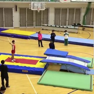 円谷幸吉メモリアルアリーナでトランポリンを始めてみよう!(須賀川市)の画像