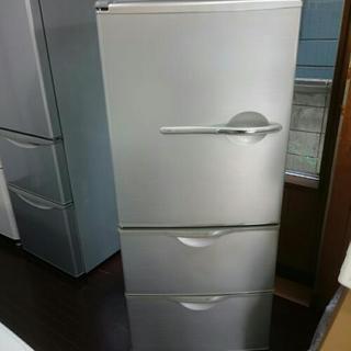 AQUA 3ドア冷蔵庫 2012年製 AQR-261AL AQUA 3ドア冷蔵庫 2012年製 AQR-261AL