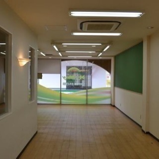 【帯屋町】チェントロ向かいの商業ビル2階108㎡ − 高知県