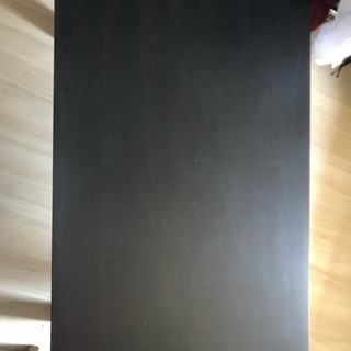モダンなテーブル、机の画像