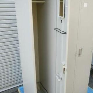 再値下げ　3人用 スチールロッカー 鍵付き 業務用 幅90×奥行51.5×高さ180cmの画像