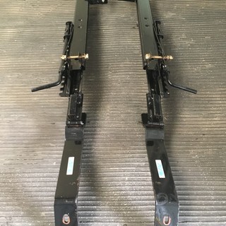 JA11 ジムニー apio アピオ　 リアシート移動　レール　の画像