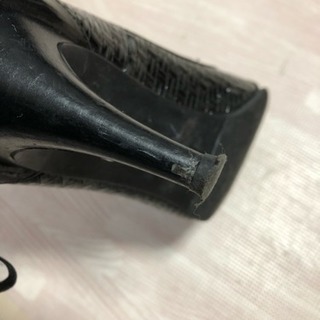 figliettaのレディースパンプス ブラック22.5の画像