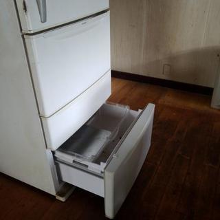 4ドア冷蔵庫（お引き取り中）の画像